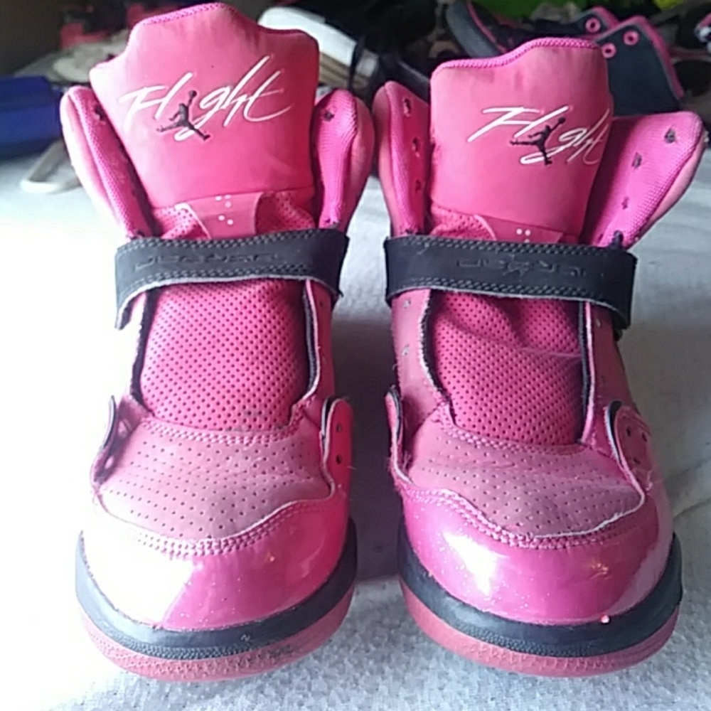 Pink Jordan's.